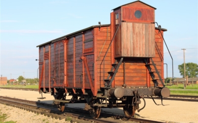 Holocaust trains