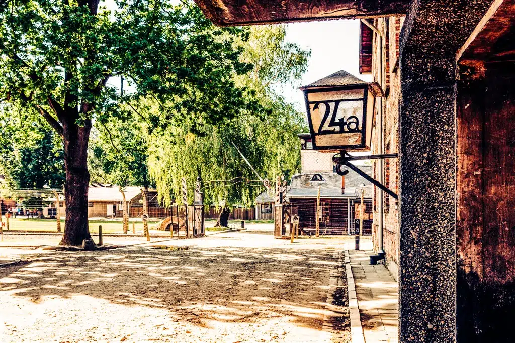 Etrance to Auschwitz gate